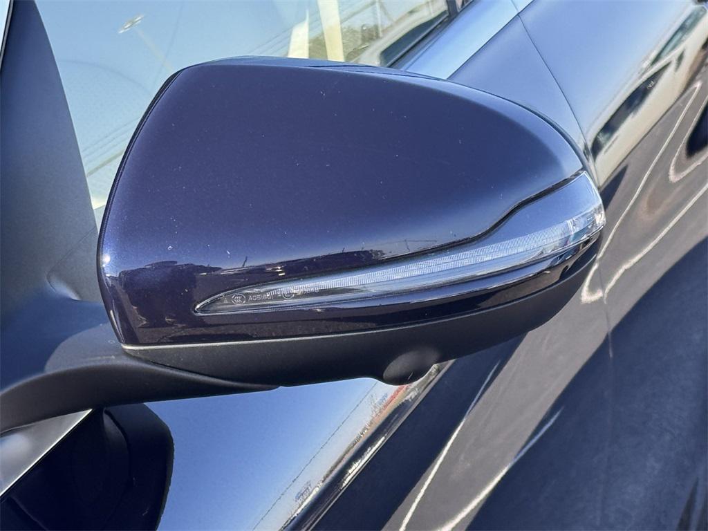 used 2022 Mercedes-Benz GLC 300 car, priced at $30,765