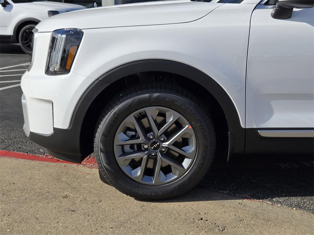 new 2025 Kia Telluride car, priced at $35,895