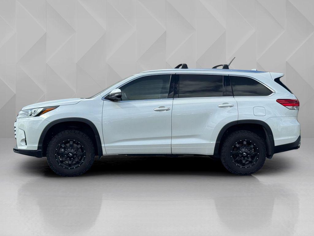 used 2019 Toyota Highlander car, priced at $23,940