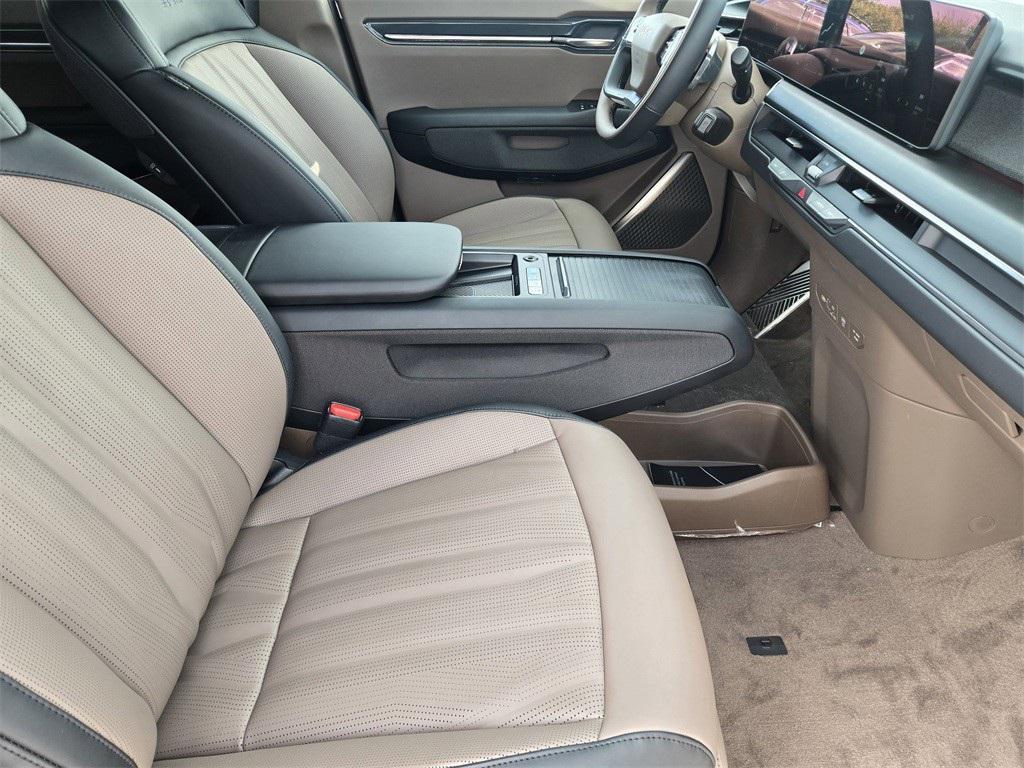 new 2026 Kia EV9 car, priced at $69,559