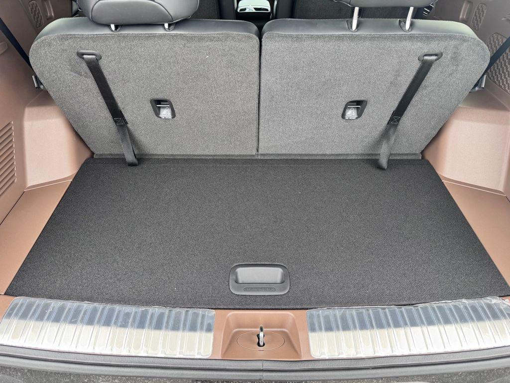 new 2026 Kia EV9 car, priced at $69,577