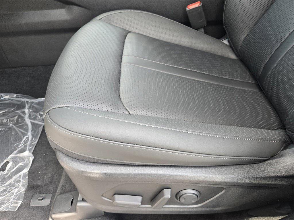 new 2026 Kia Sorento car, priced at $40,265