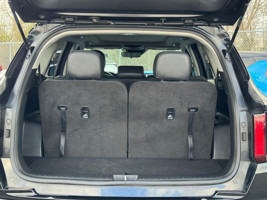 used 2023 Kia Sorento car, priced at $25,999