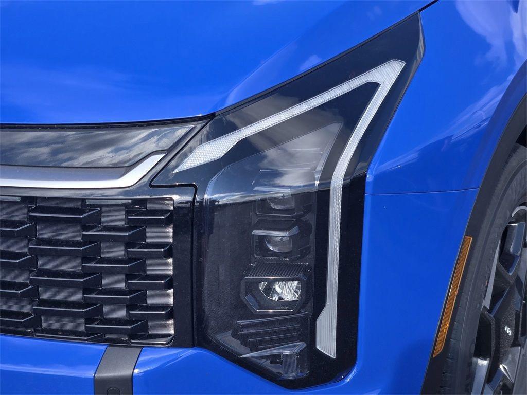 new 2026 Kia Sportage car, priced at $30,640