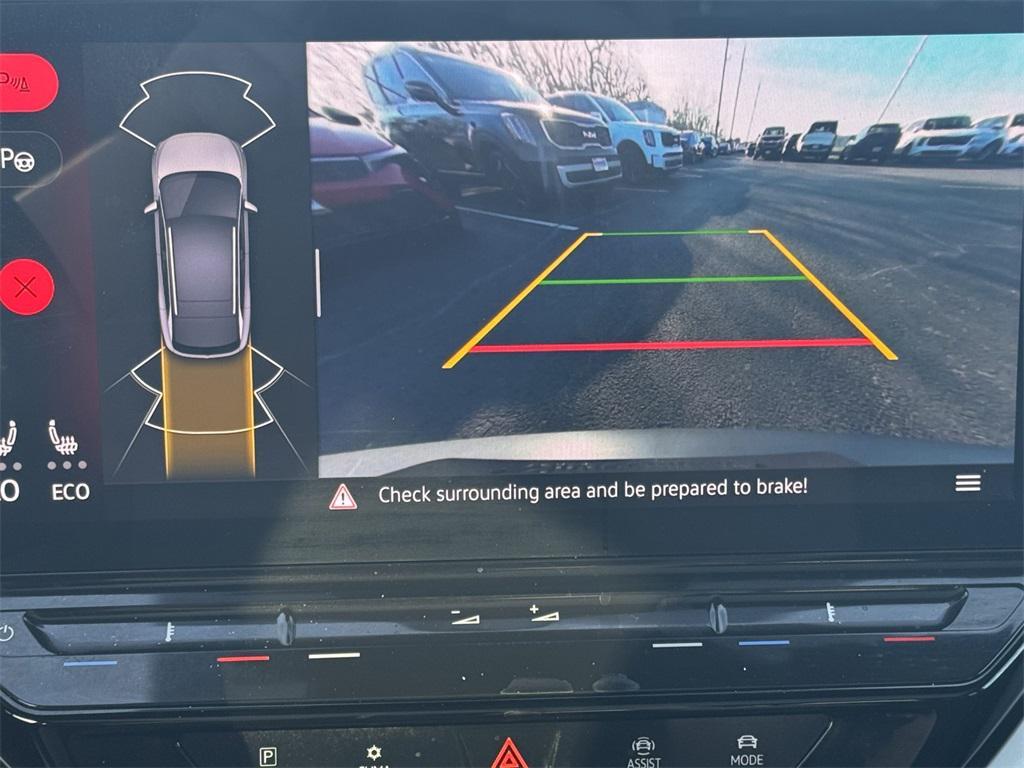 used 2023 Volkswagen ID.4 car, priced at $17,991