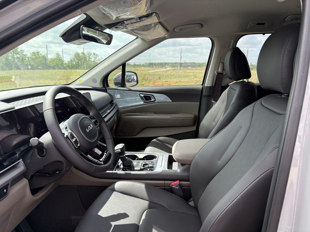 new 2026 Kia Carnival car, priced at $41,745