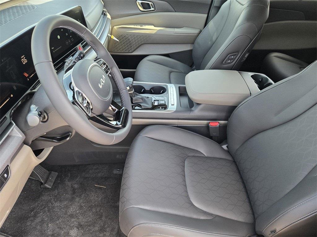 new 2026 Kia Carnival car, priced at $41,165