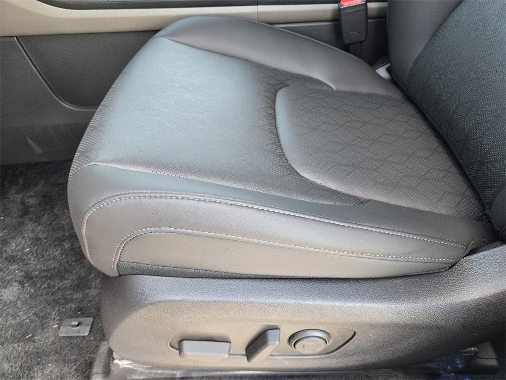 new 2026 Kia Carnival car, priced at $41,165