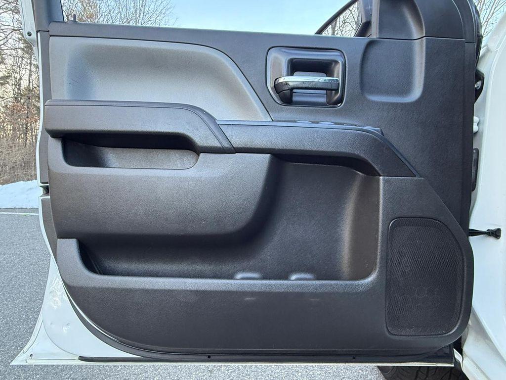 used 2018 Chevrolet Silverado 1500 car, priced at $22,900