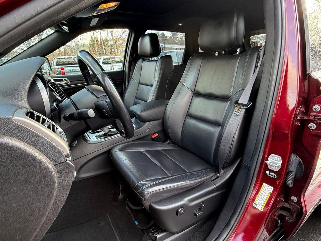 used 2021 Jeep Grand Cherokee car, priced at $22,900