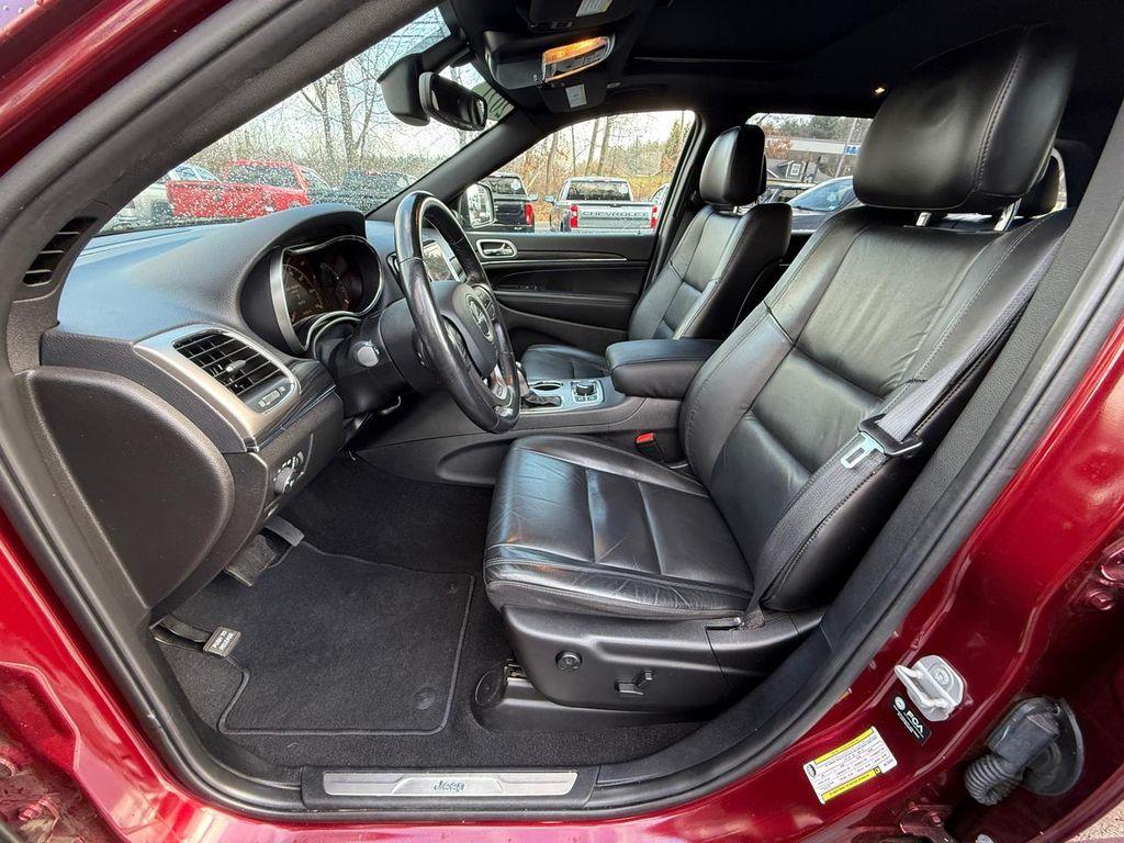 used 2021 Jeep Grand Cherokee car, priced at $22,900