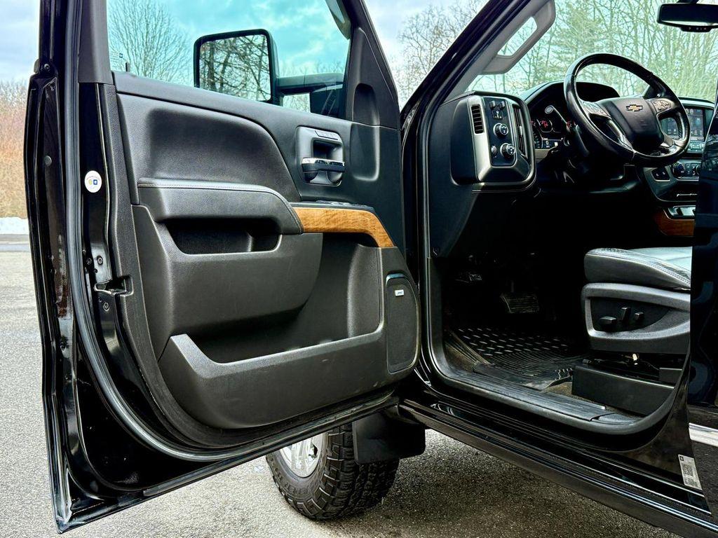 used 2018 Chevrolet Silverado 2500 car, priced at $34,900