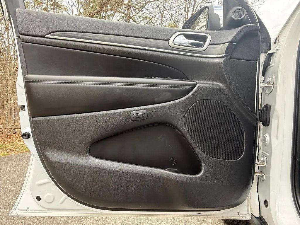 used 2019 Jeep Grand Cherokee car, priced at $22,900