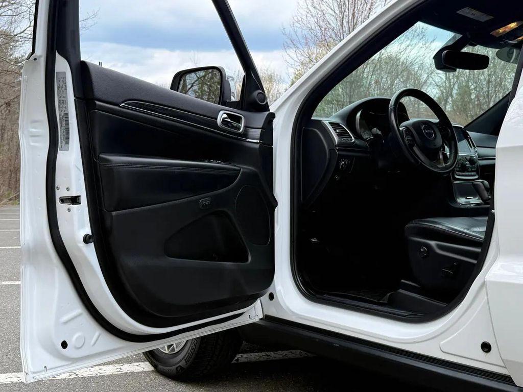 used 2019 Jeep Grand Cherokee car, priced at $22,900