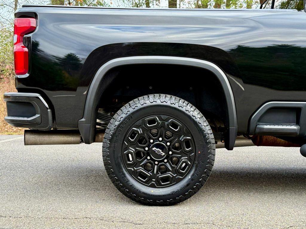 used 2022 Chevrolet Silverado 2500 car, priced at $59,900