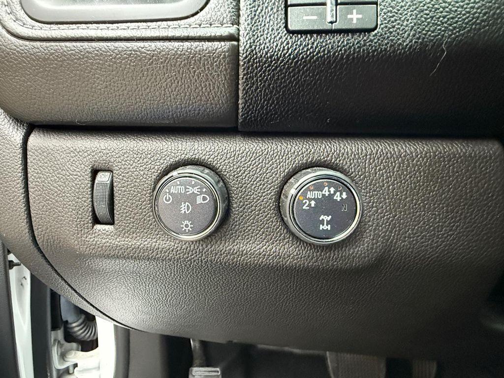 used 2021 GMC Canyon car, priced at $34,400