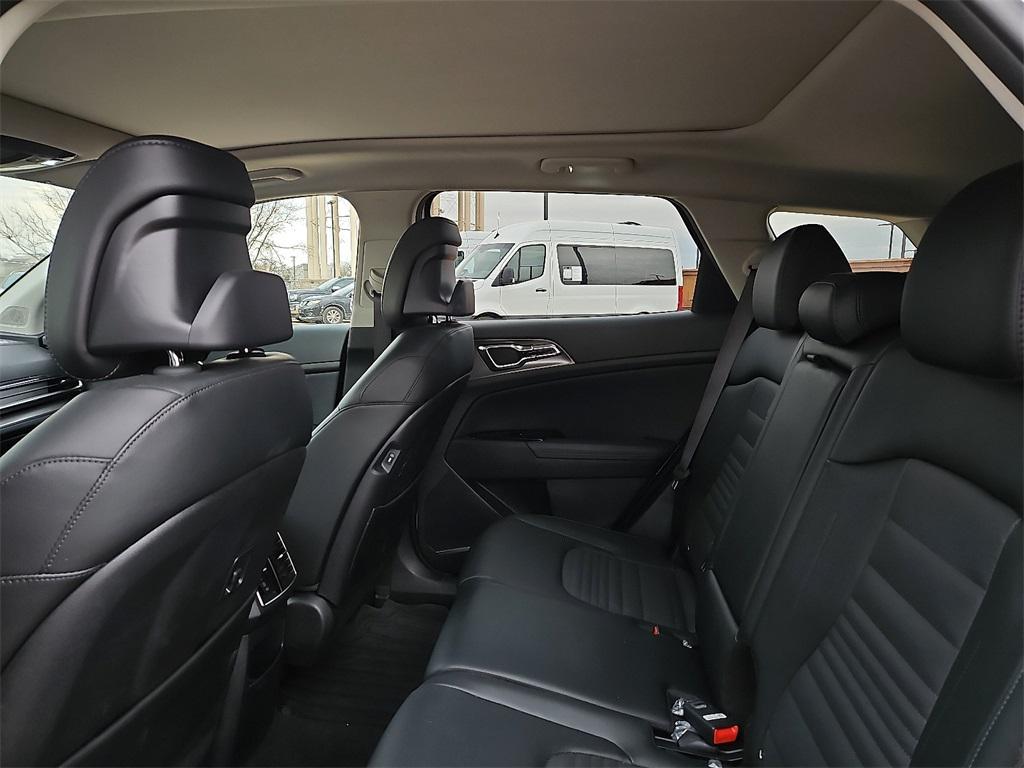 used 2025 Kia Sportage car, priced at $29,862
