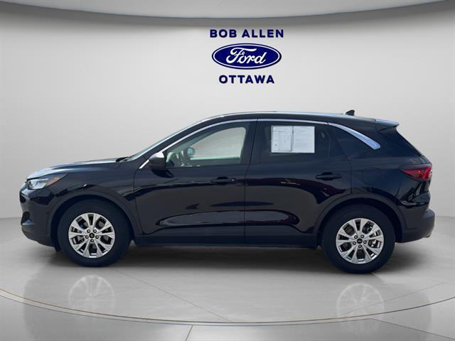 used 2024 Ford Escape car, priced at $21,900