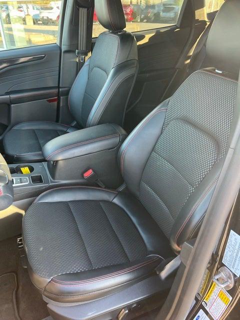 used 2024 Ford Escape car, priced at $26,300