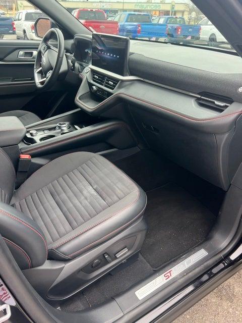 used 2025 Ford Explorer car, priced at $39,450