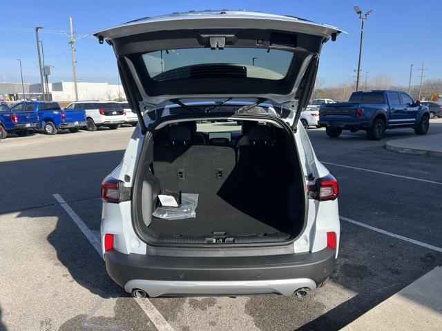 new 2026 Ford Escape PHEV car, priced at $31,524