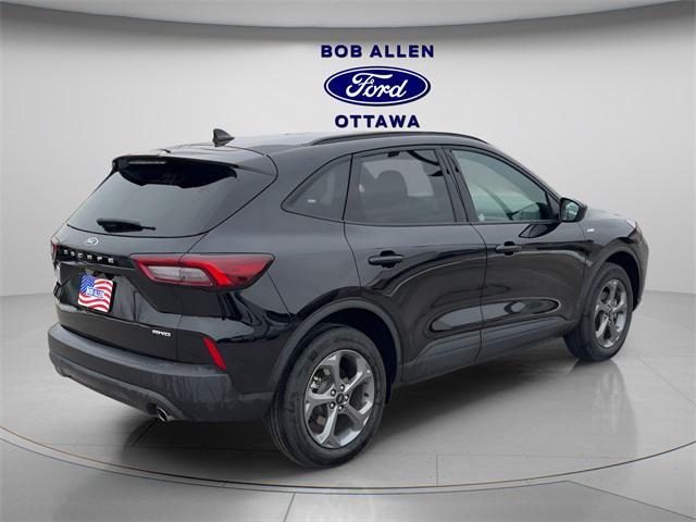 used 2025 Ford Escape car, priced at $26,400