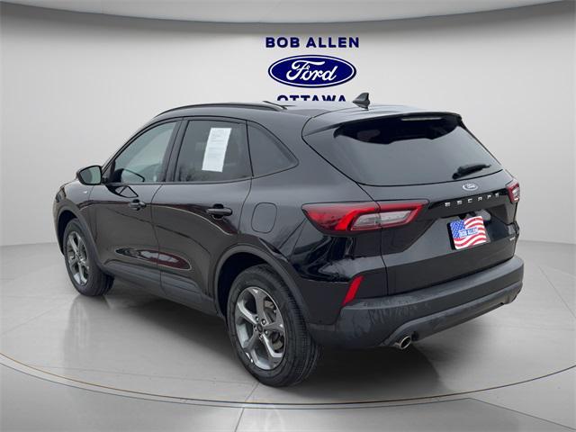 used 2025 Ford Escape car, priced at $26,400