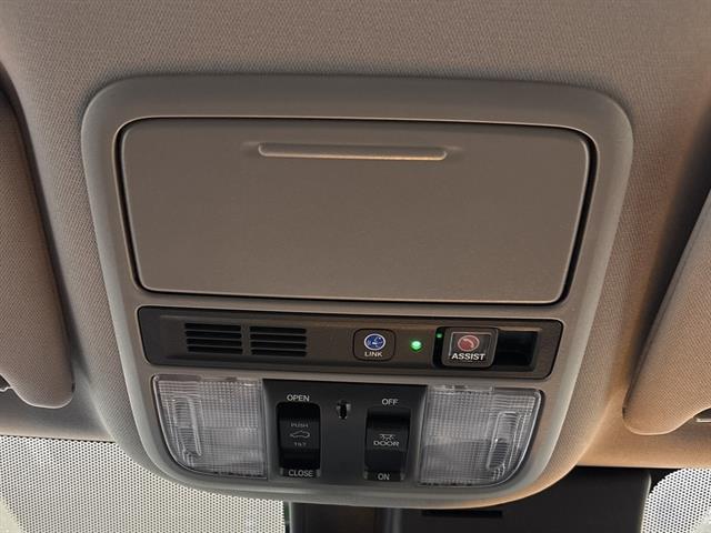 used 2019 Honda Pilot car, priced at $29,999