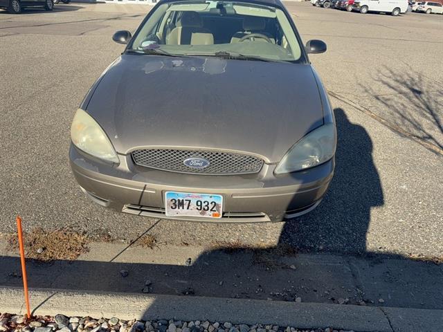 used 2007 Ford Taurus car, priced at $3,999
