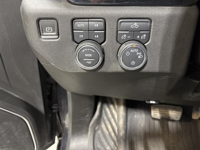 used 2024 Chevrolet Silverado 1500 car, priced at $38,595