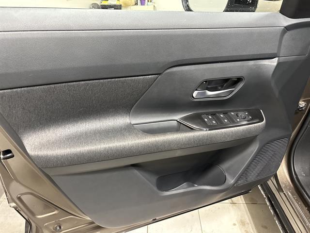 new 2026 Nissan Kicks car, priced at $27,440