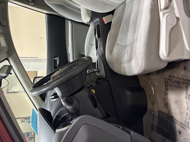 used 2015 Nissan Rogue Select car, priced at $5,999