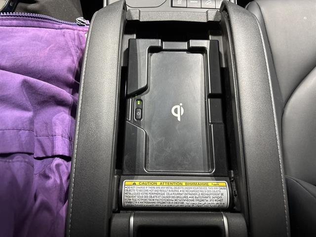 used 2020 Toyota Highlander car, priced at $28,999