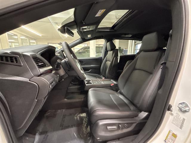 new 2026 Honda Odyssey car, priced at $45,844