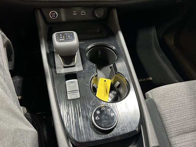 used 2021 Nissan Rogue car, priced at $18,595