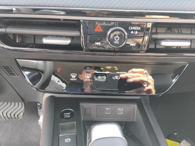 new 2025 Nissan Kicks car, priced at $27,874