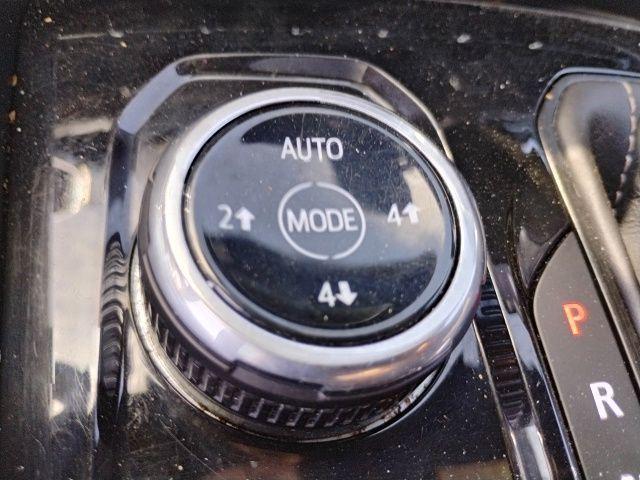 used 2024 GMC Canyon car
