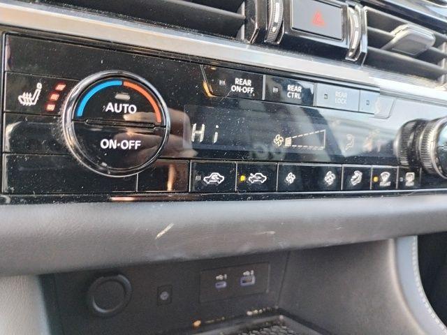 used 2024 Nissan Pathfinder car, priced at $33,971