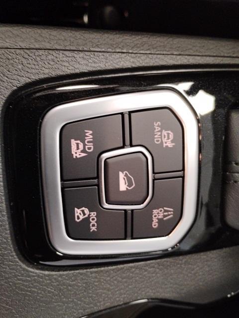 new 2026 Nissan Frontier car, priced at $50,859