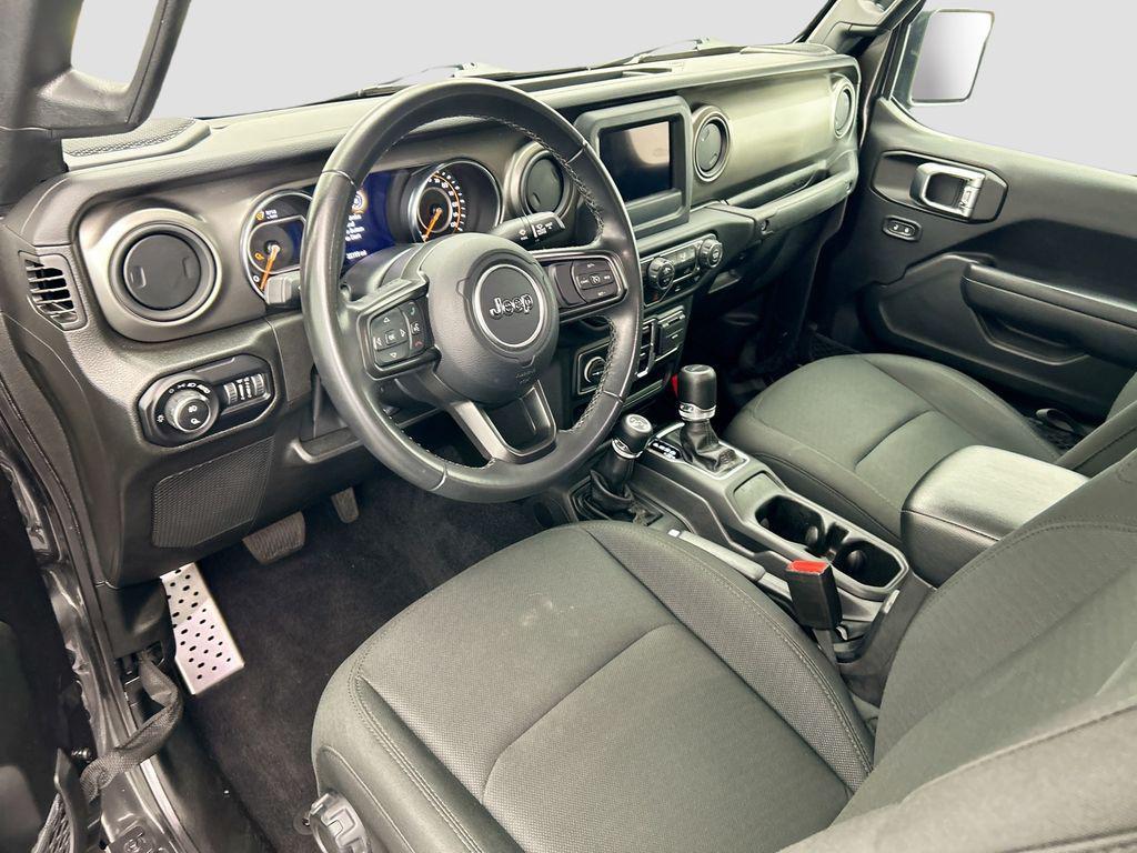 used 2022 Jeep Gladiator car, priced at $28,590