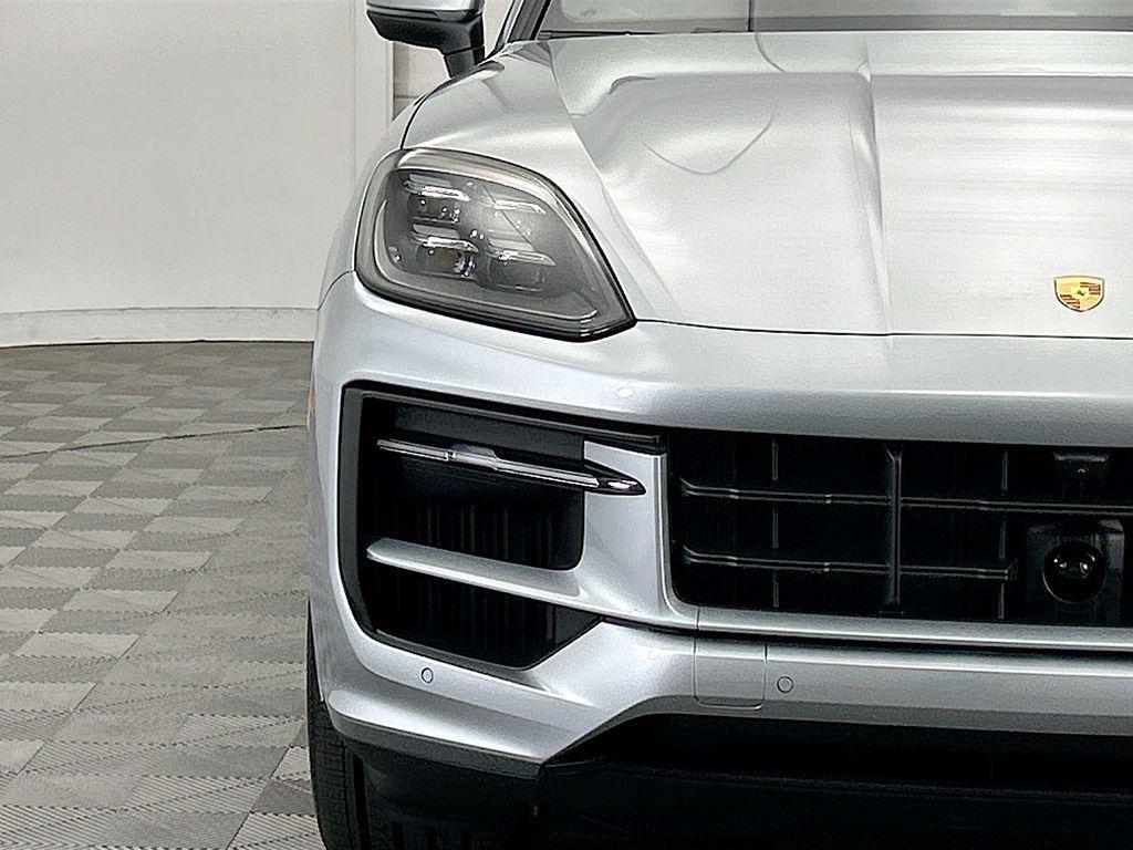 new 2026 Porsche Cayenne car, priced at $121,070
