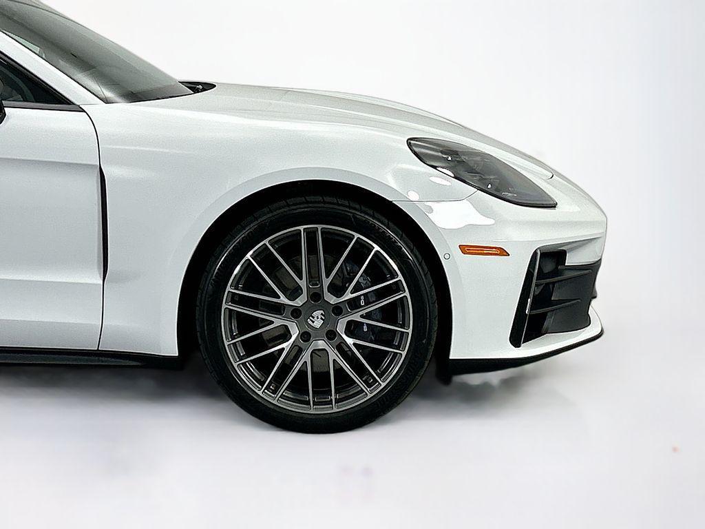 new 2026 Porsche Panamera car, priced at $145,650