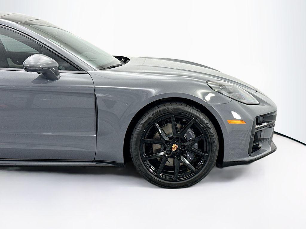 new 2026 Porsche Panamera car, priced at $155,350