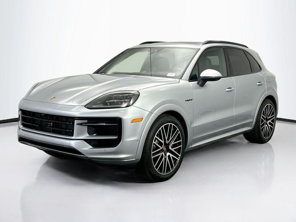new 2026 Porsche Cayenne car, priced at $136,380