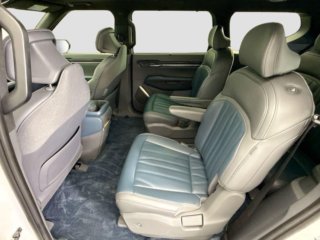 used 2024 Kia EV9 car, priced at $44,900