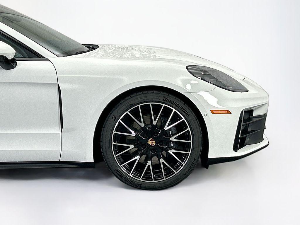 new 2026 Porsche Panamera car, priced at $136,940