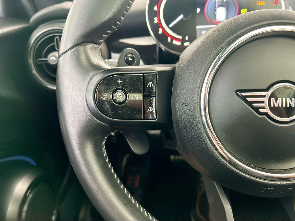 used 2023 MINI Hardtop car, priced at $33,900