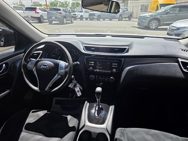 used 2016 Nissan Rogue car