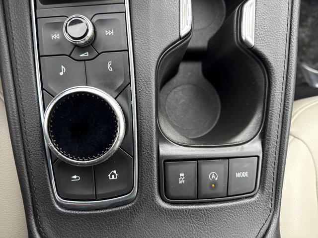 used 2020 Cadillac XT4 car, priced at $19,988