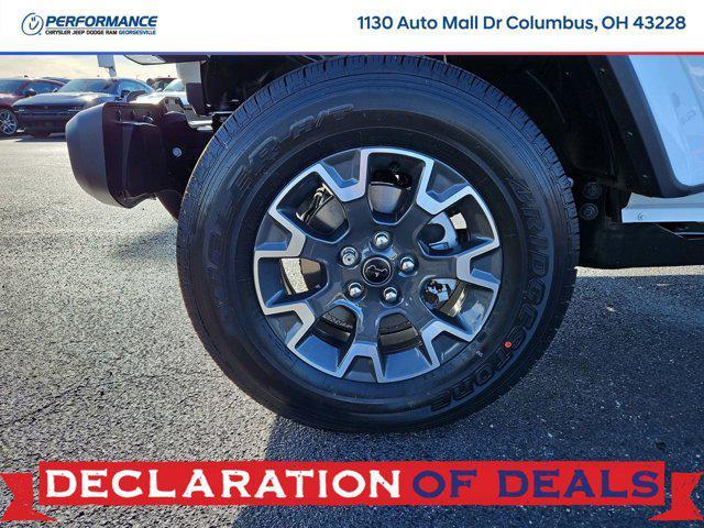 new 2026 Jeep Gladiator car, priced at $44,317
